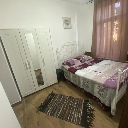 Elle Guest House Sinaia Buitenkant foto